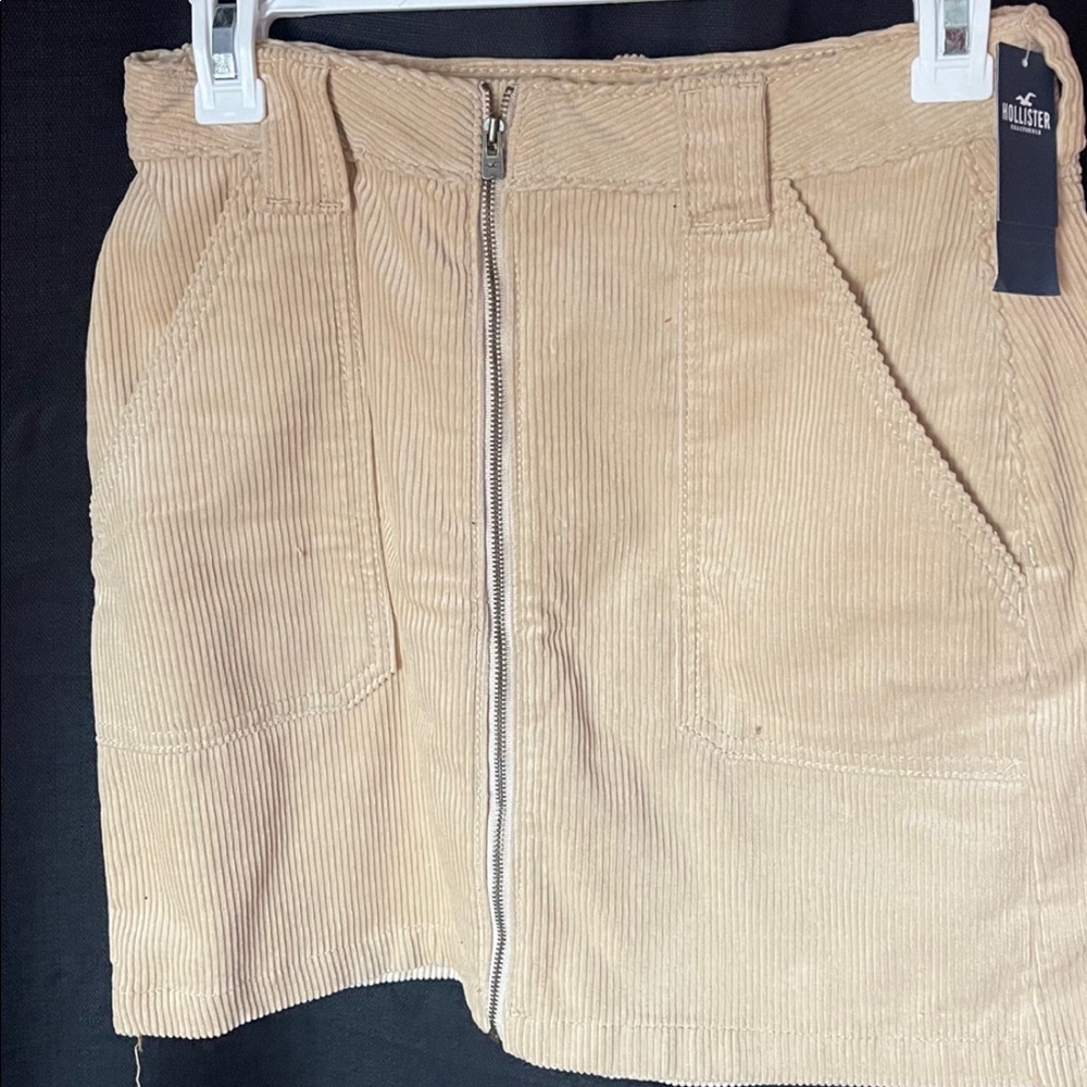 Hollister skirt